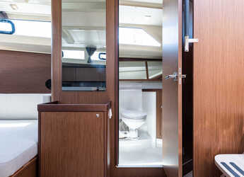 Rent a sailboat in D-Marin Marina Lefkas - Oceanis 41.1