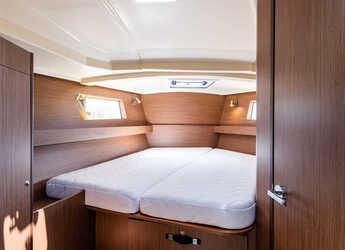 Rent a sailboat in D-Marin Marina Lefkas - Oceanis 41.1