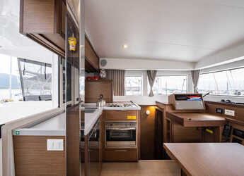 Rent a catamaran in D-Marin Marina Lefkas - Lagoon 40