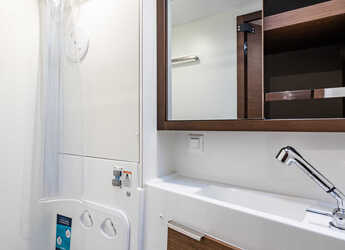 Rent a catamaran in D-Marin Marina Lefkas - Lagoon 40