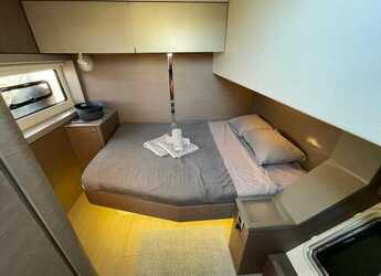 Alquilar catamarán en Marina di Portorosa - Bali 4.8 Vitamiane