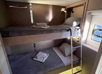 Alquilar catamarán en Marina di Portorosa - Bali 4.8 Vitamiane