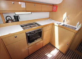 Chartern Sie segelboot in Punat - Bavaria Cruiser 51