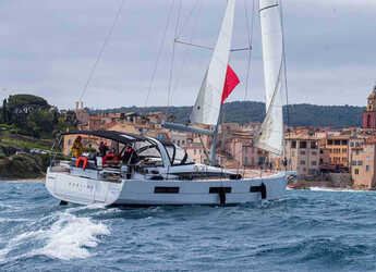 Rent a sailboat in Les Marines of Cogolin - Jeanneau 60