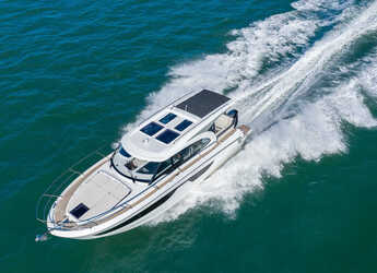 Rent a motorboat in Veruda - Antares 11 OB