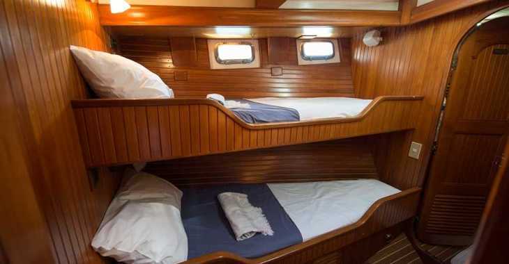 Rent a sailboat in Port of Santa Eulària  - Kecth