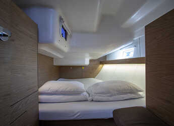 Chartern Sie segelboot in Marina Polesana - Elan  Impression 45.1