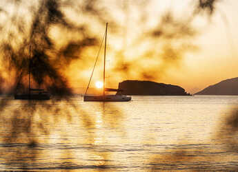 Louer voilier à Kos Marina - First 53