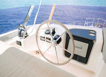 Chartern Sie motorboot in Marina Drage - Bavaria E40 Fly