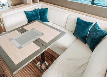 Chartern Sie motorboot in Marina Drage - Monte Carlo 5