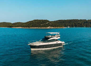 Rent a motorboat in Marina Drage - Monte Carlo 5