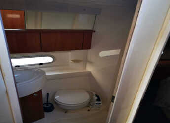 Chartern Sie motorboot in Marina Drage - Sealine F34