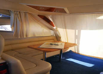 Chartern Sie motorboot in Marina Drage - Sealine F34