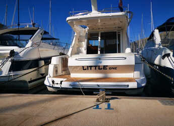 Chartern Sie motorboot in Marina Drage - Sealine F34