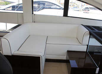 Chartern Sie motorboot in Marina Drage - Fairline Squadron 50