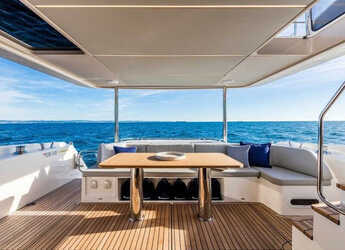 Chartern Sie motorboot in Marina Drage - Absolute 50 Fly