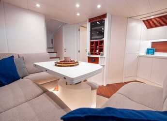 Rent a yacht in Athens Marina - Pershing 52