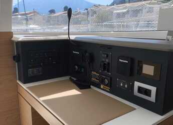 Alquilar catamarán en Nidri Marine - Bali 4.2