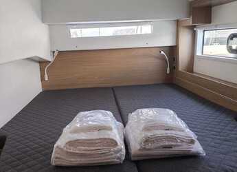 Alquilar catamarán en Nidri Marine - Bali 4.2