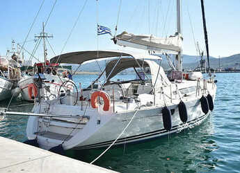 Rent a sailboat in Volos - Sun Odyssey 44 i