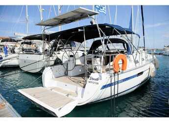 Rent a sailboat in Kavala - Marina Perigialiou - Bavaria 40 Cruiser