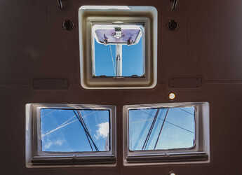 Rent a sailboat in Kavala - Marina Perigialiou - Oceanis 46