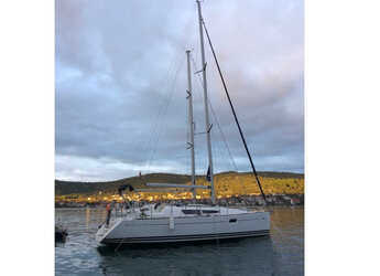 Rent a sailboat in Vinišće - Sun Odyssey 36i