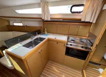 Chartern Sie segelboot in Vinišće - Sun Odyssey 36i