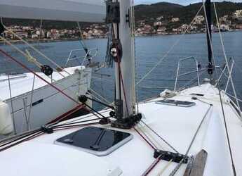 Chartern Sie segelboot in Vinišće - Sun Odyssey 36i
