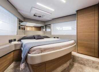 Alquilar yate en Marina Lav - Ferretti 450