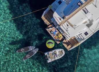 Alquilar catamarán en Puerto de Lefkas - Lagoon 46