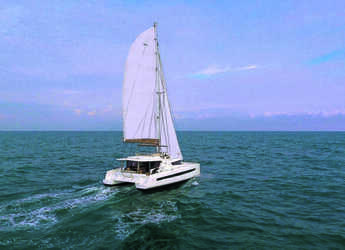 Louer catamaran à Playa Talamanca - Bali 5.4