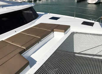 Alquilar catamarán en Porto Montenegro - Astréa 42