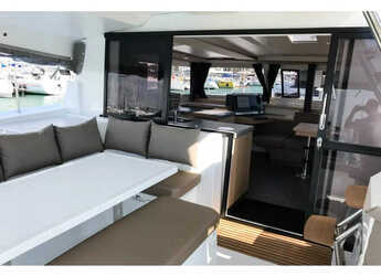 Alquilar catamarán en Porto Montenegro - Astréa 42