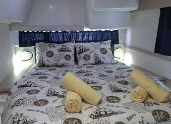 Alquilar catamarán en Porto Montenegro - Helia 44 (4 cabs)