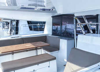Alquilar catamarán en Porto Montenegro - Helia 44 (4 cabs)