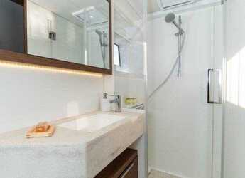 Rent a catamaran in Agana Marina - Lagoon 50F