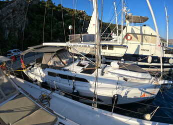 Chartern Sie segelboot in Adaköy Marina - Dufour 37