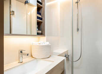 Alquilar catamarán en Porto Kheli - Lagoon 60