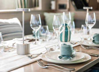 Alquilar catamarán en Porto Kheli - Lagoon 60