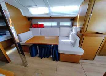 Chartern Sie segelboot in Marina Polesana - Sun Odyssey 440