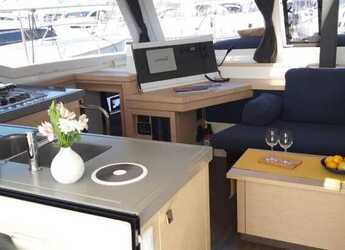 Alquilar catamarán en Marina Baotić - Fountaine Pajot Lucia 40 - 3 cab.