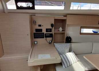 Rent a sailboat in Split (ACI Marina) - Oceanis 37.1