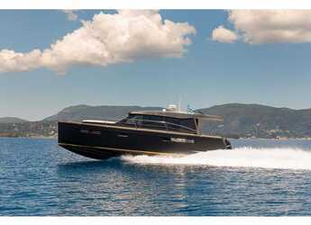 Rent a motorboat in Marina Gouvia - Fjord 40 Cruiser