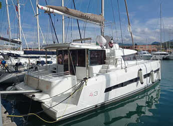 Rent a catamaran in Marina di Cannigione - Bali 4.3