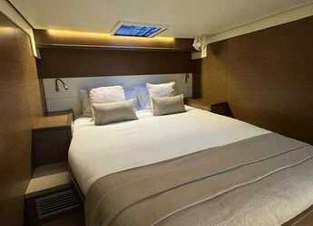 Alquilar catamarán en Club Naútico de Sant Antoni de Pormany - Lagoon 52F