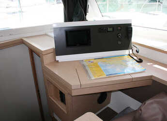 Alquilar catamarán en Marina Baotić - Fountaine Pajot Lucia 40 - 4 cab.