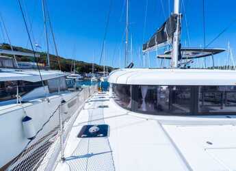 Alquilar catamarán en Veruda - Lagoon 42 - 4 + 2 cab.