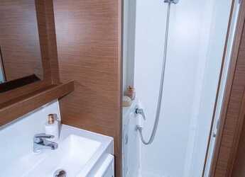 Alquilar catamarán en Veruda - Lagoon 42 - 4 + 2 cab.