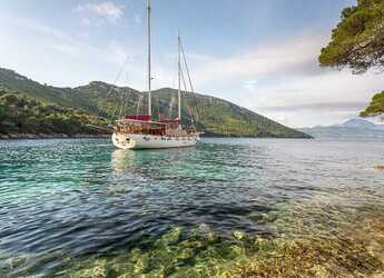 Rent a schooner in Sumpetar - Gulet Morning Star